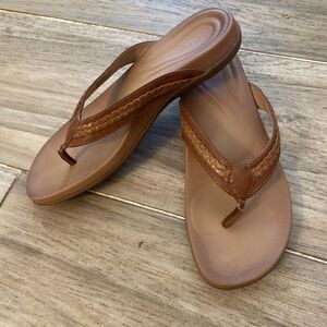 Aetrex Emmy‎ Size 10 Brown Flip Flops Thong Sandals Braid Detail